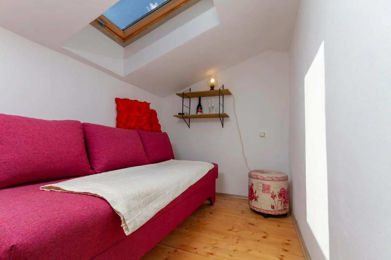 Magic Holiday Apartment Bale